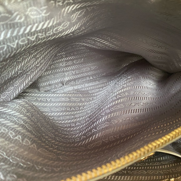 Prada Grey 2-ways bag - Picture 9 of 11